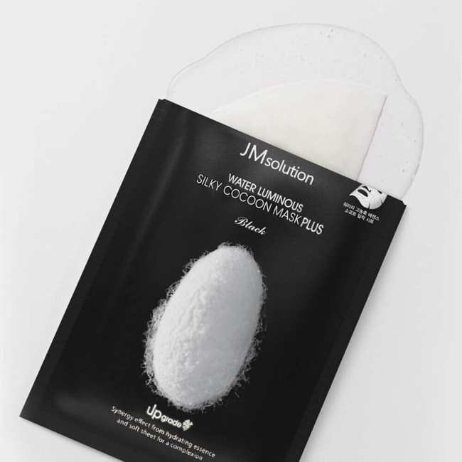 Тканинна маска для обличчя з чорним коконом JM Solution Water Luminous Silky Cocoon Mask Black, фото 4 Тканинна маска для обличчя з чорним коконом JM Solution Water Luminous Silky Cocoon Mask Black, фото 4